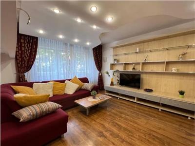 Apartament 2 camere pe Bul. Unirii cu vedere la Fantani.